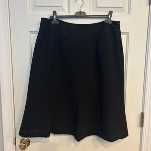 Jones Wear Classic Black A-Line Skirt